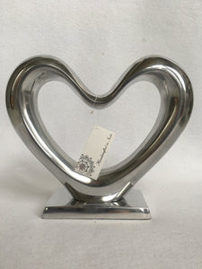 Valentine Large Shiny Metal Silver Heart Display